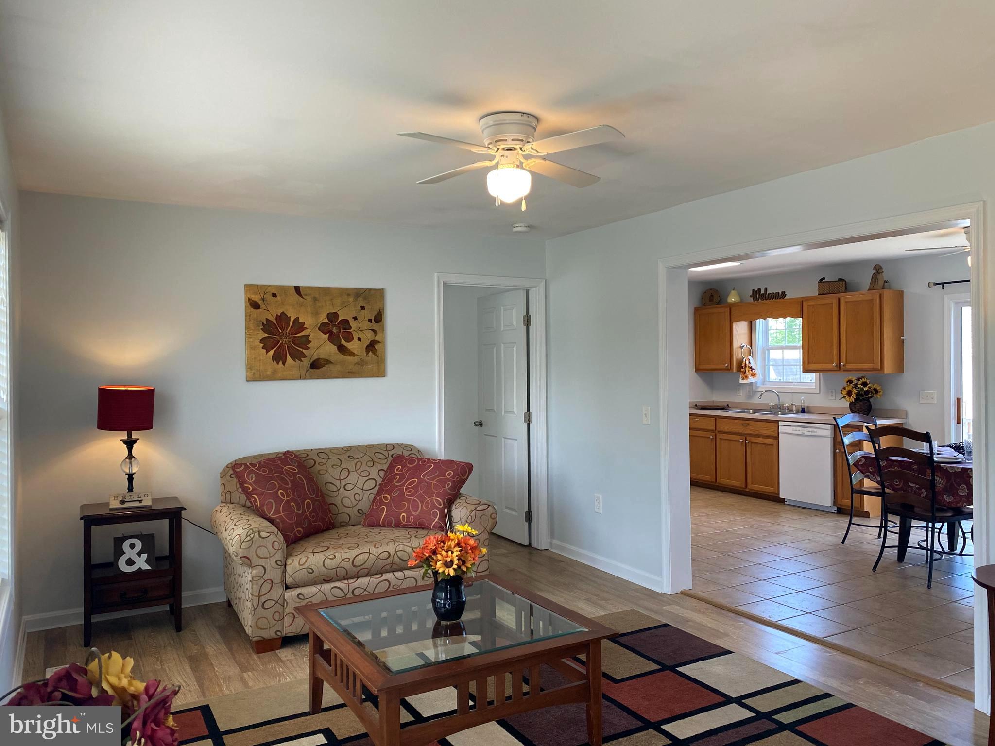 3 9th Street Ridgely, MD 21660 - Photo 3 of 17 Family Room