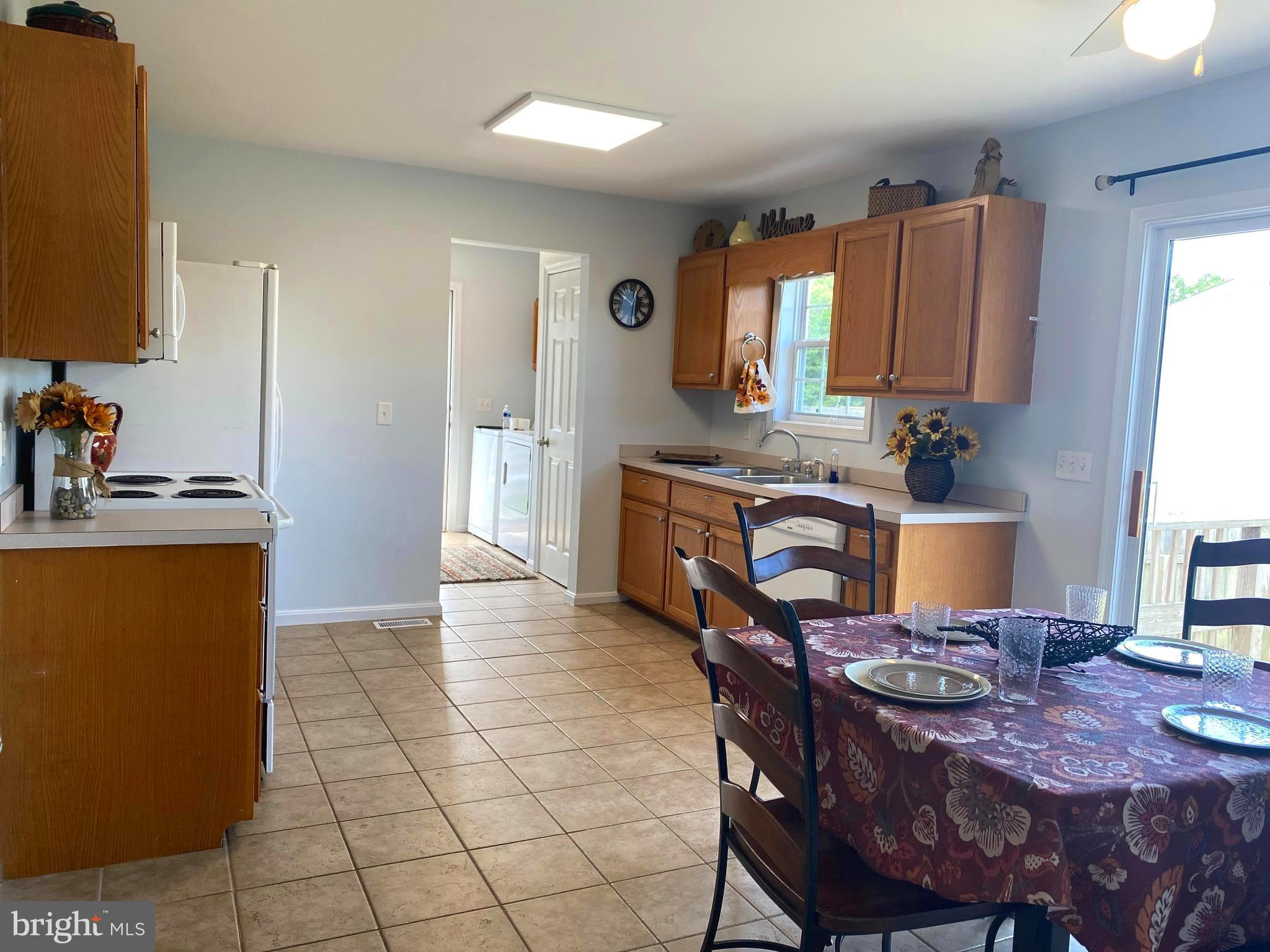 3 9th Street Ridgely, MD 21660 - Photo 5 of 17 Kitchen