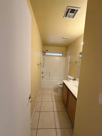 $1,675 | 6037 West Southgate Avenue, Phoenix, AZ 85043