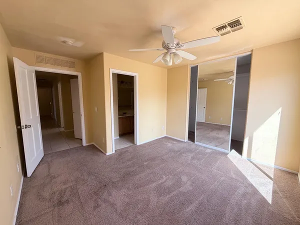 $1,675 | 6037 West Southgate Avenue, Phoenix, AZ 85043