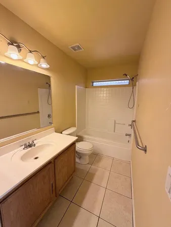 $1,675 | 6037 West Southgate Avenue, Phoenix, AZ 85043
