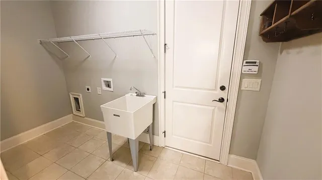 $4,500 | 3414 Willow Glen Trail, Suwanee, GA 30024