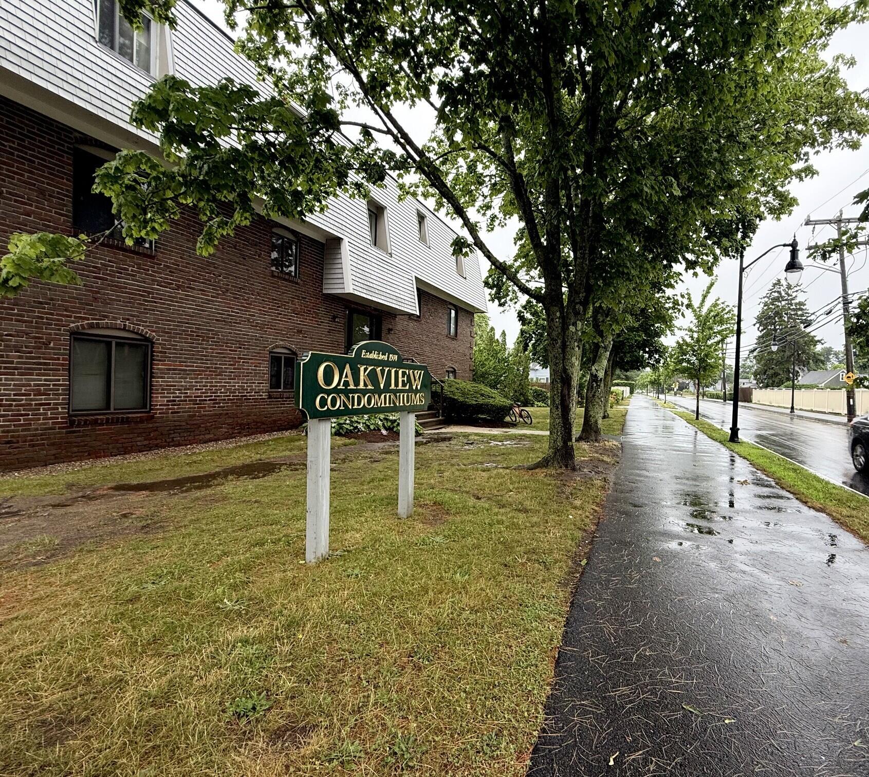15 Oak Neck Road, Unit 16 (35) Hyannis, MA 02601 - Photo 1 of 13 Oakview front