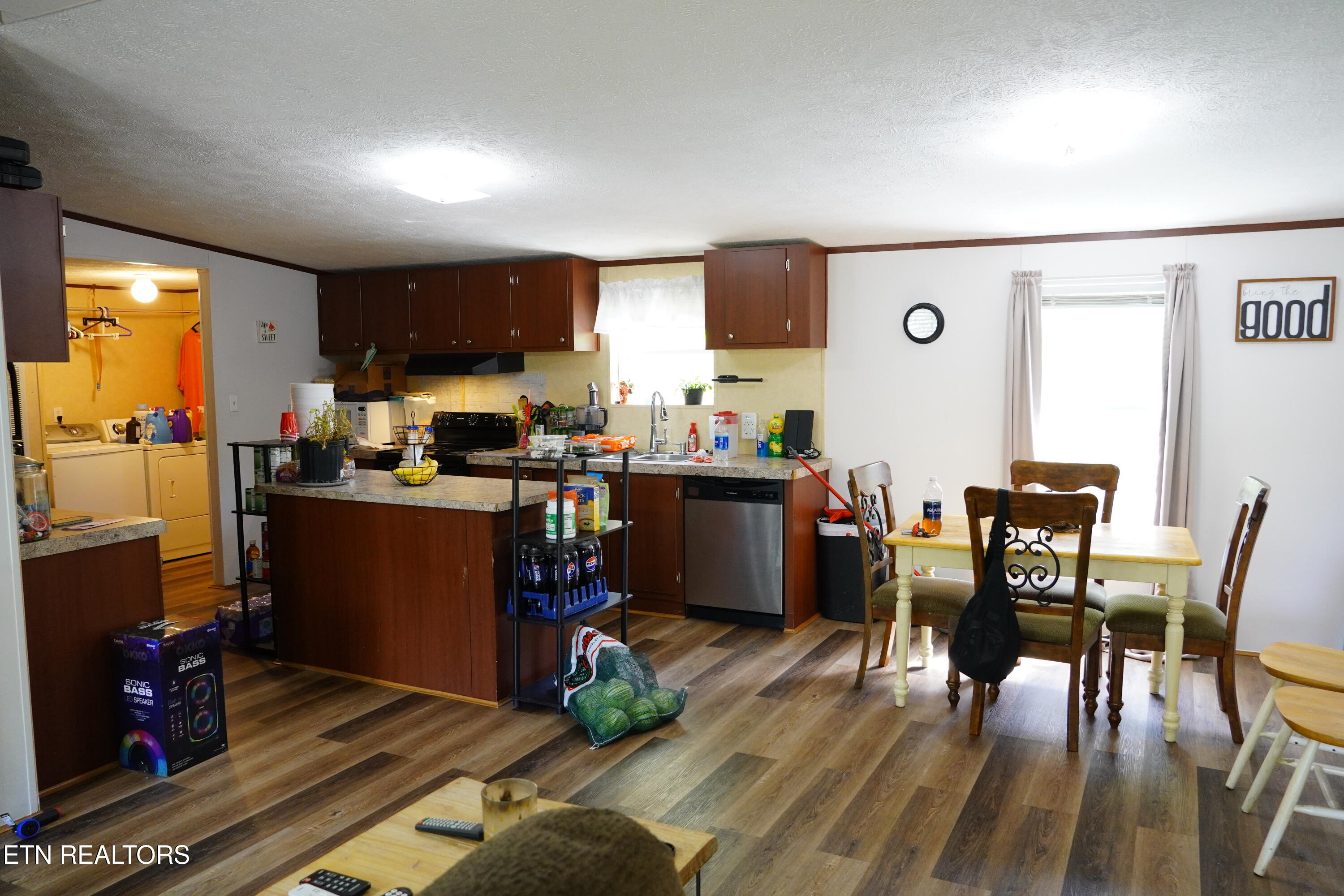 468 Sugar Loaf Road Seymour, TN 37865 - Photo 7 of 16 Kitchen & Dining