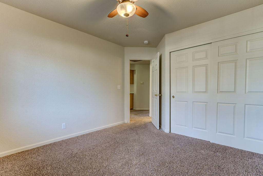 3324 Lawrence Road Redding, CA 96002 - Photo 20 of 27 3324LawrenceRoad_018