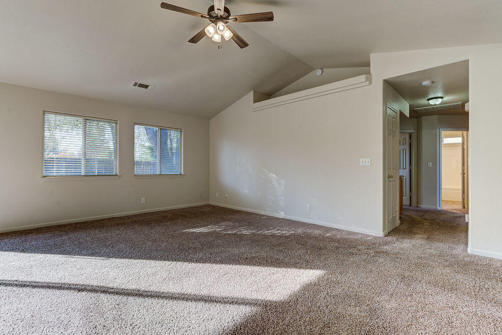 3324 Lawrence Road Redding, CA 96002 - Photo 24 of 27 3324LawrenceRoad_022