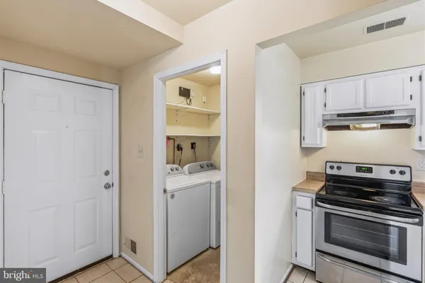 $270,000 | 14947 Cherrywood Drive, Unit 4I, Laurel, MD 20707