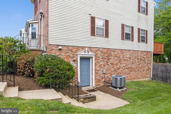 $270,000 | 14947 Cherrywood Drive, Unit 4I, Laurel, MD 20707