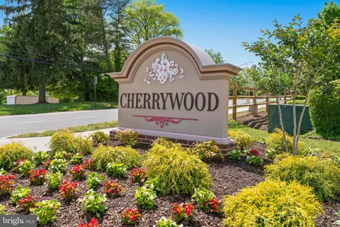 $270,000 | 14947 Cherrywood Drive, Unit 4I, Laurel, MD 20707