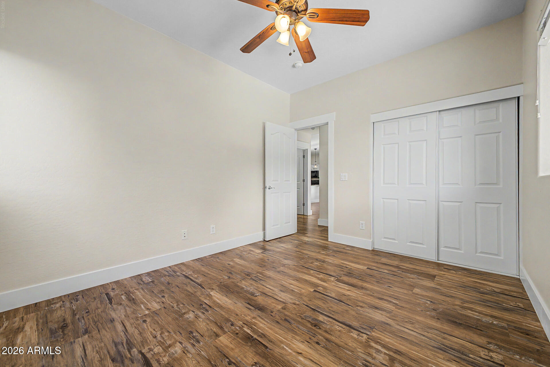 6992 South View Lane Gilbert, AZ 85298 - Photo 32 of 71 41 - View Lane