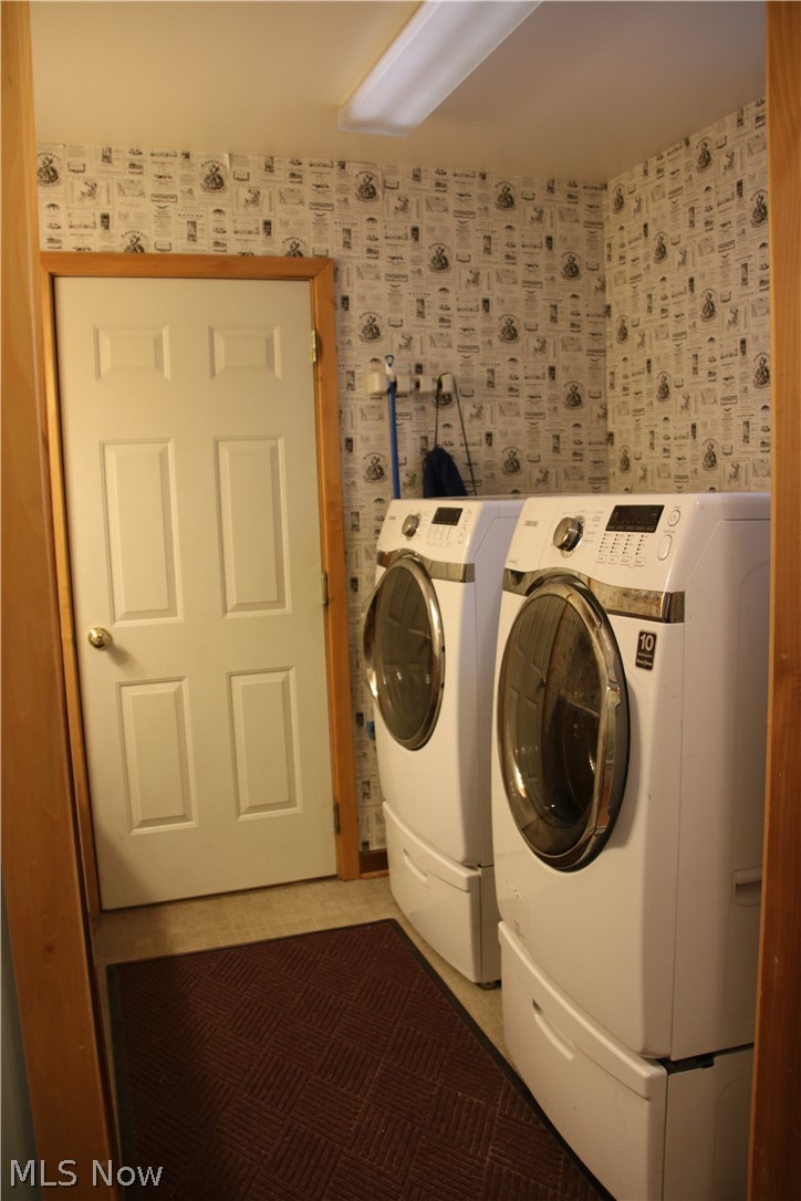 2920 Huntington Road Cleveland, OH 44120 - Photo 15 of 35 First floor laundry room complete with counter and sink