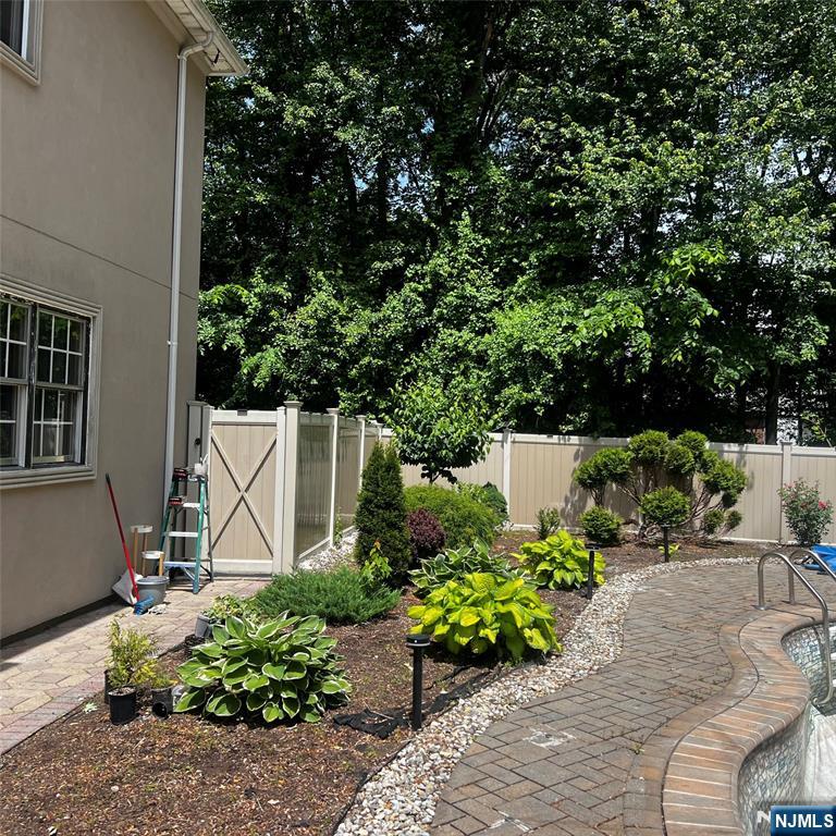 35 Waughaw Road Towaco, NJ 07082 - Photo 31 of 32