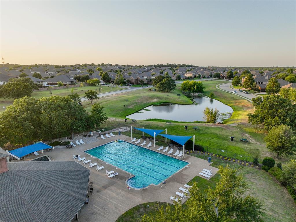6809 Edwards Road Denton, TX 76208 - Photo 39 of 40 Community pool