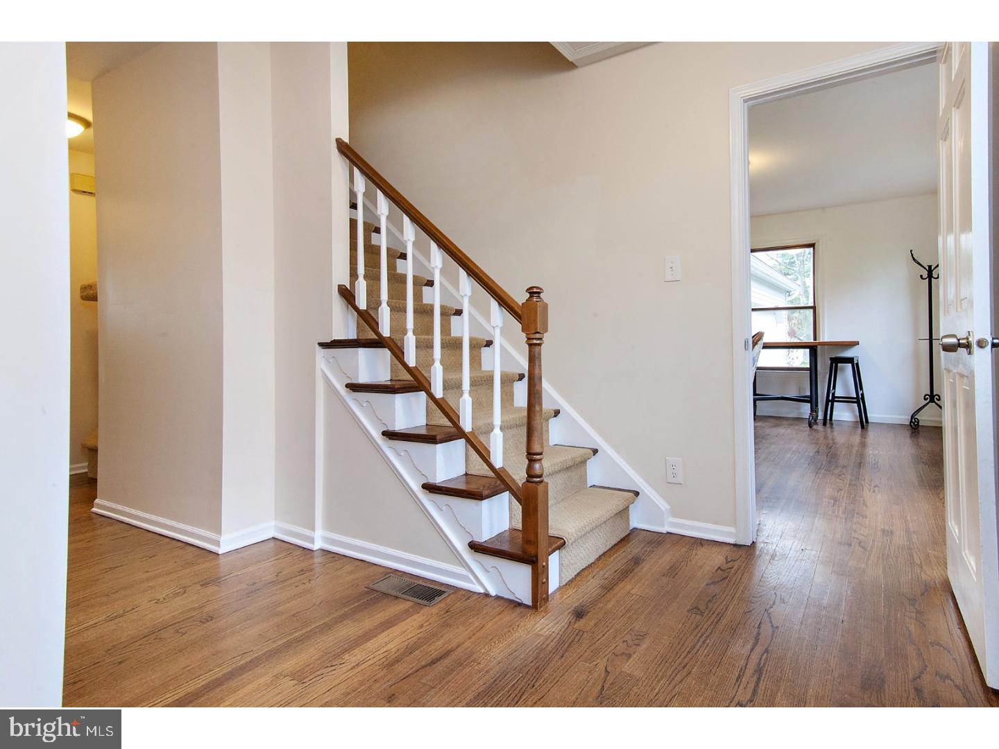 260 Highspire Road Glenmoore, PA 19343 - Photo 11 of 24 Foyer