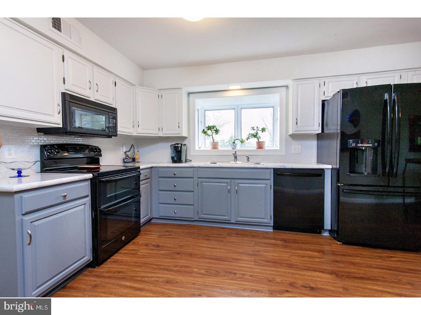 260 Highspire Road Glenmoore, PA 19343 - Photo 6 of 24 Kitchen