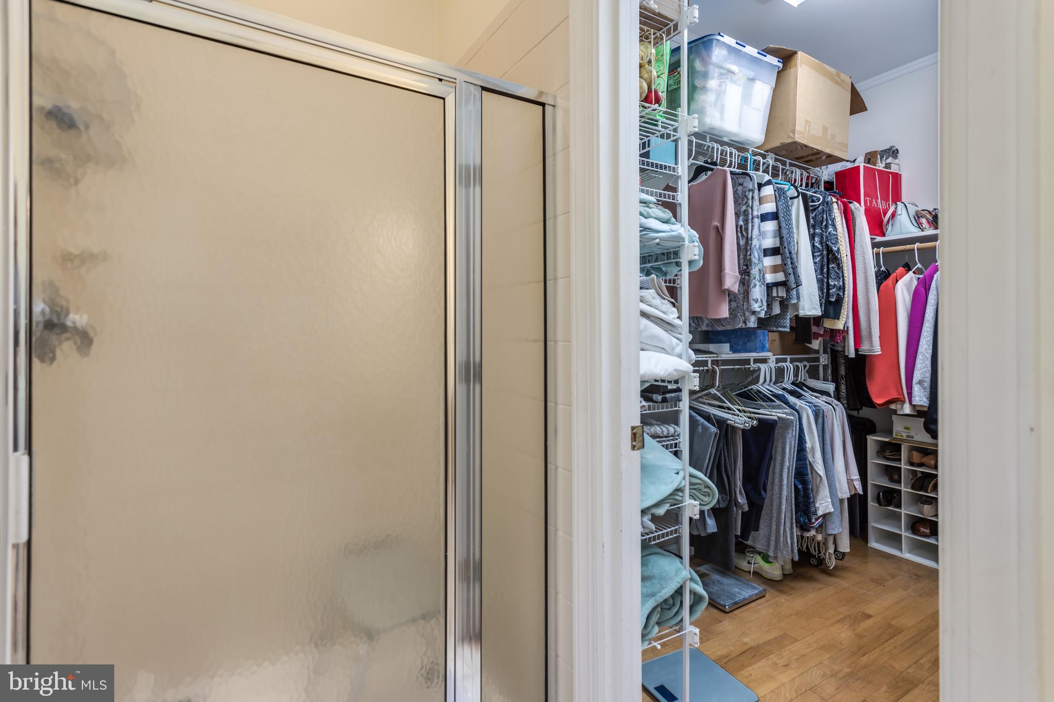 1224 Rodes Circle Winchester, VA 22601 - Photo 22 of 39 Master Bathroom w/ Walk-in Closet