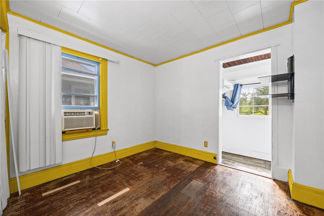 551 Driving Park Avenue Rochester, NY 14613 - Photo 20 of 25 Gallery Image 20