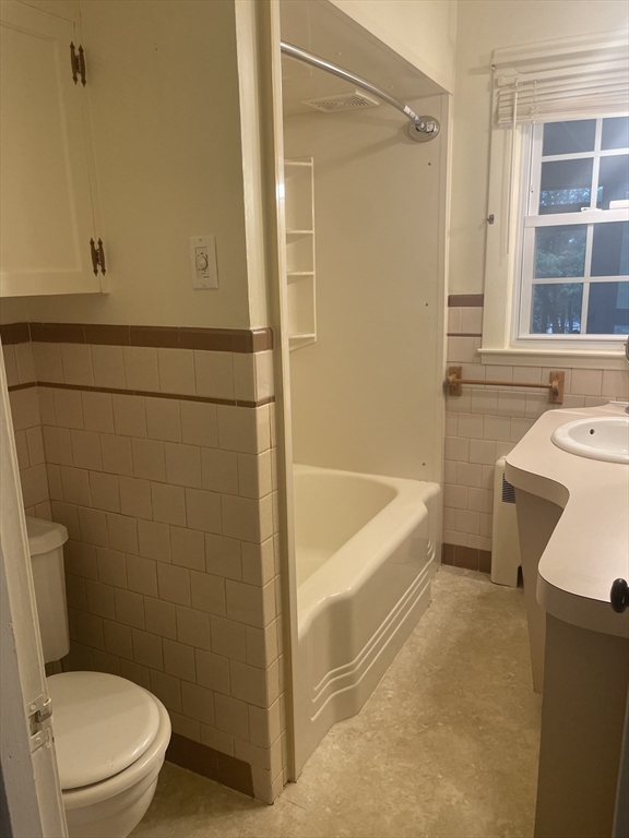 3 Paxton Road Spencer, MA 01562 - Photo 13 of 31 Gallery Image 13