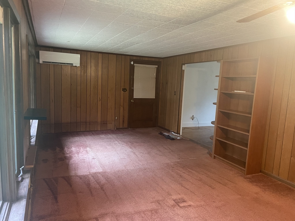3 Paxton Road Spencer, MA 01562 - Photo 9 of 31 Gallery Image 9