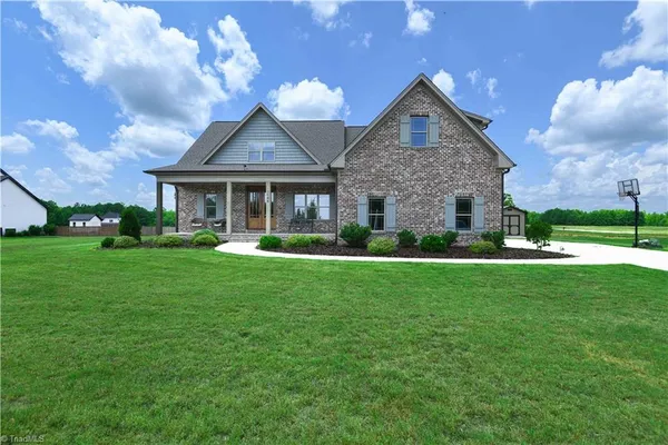 $635,000 | 1144 Haynes Road, Summerfield, NC 27358