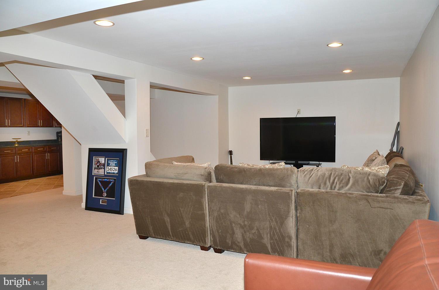 1310 Marchmont Court Reston, VA 20190 - Photo 21 of 30 Family Room