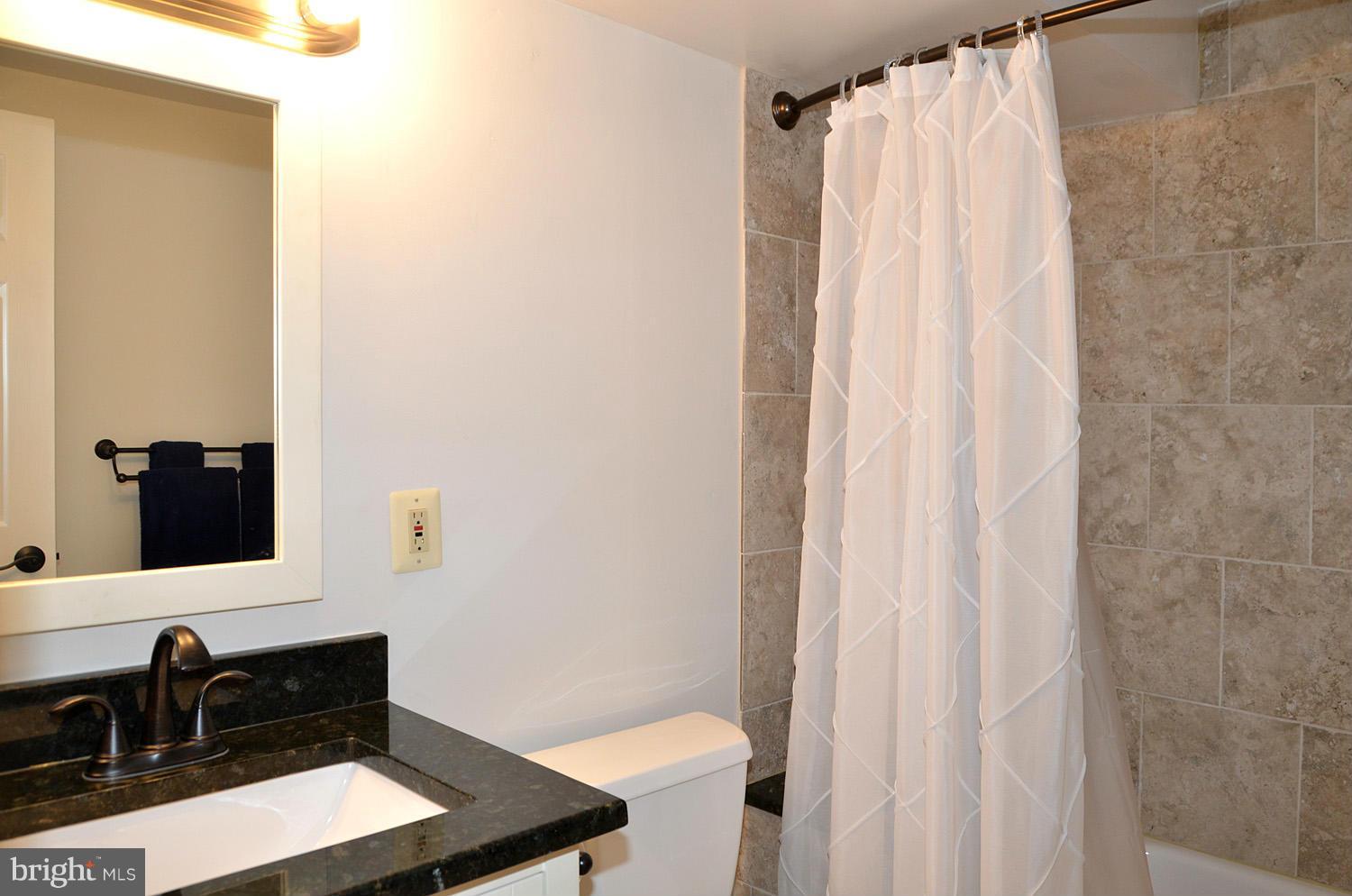 1310 Marchmont Court Reston, VA 20190 - Photo 28 of 30 Bath