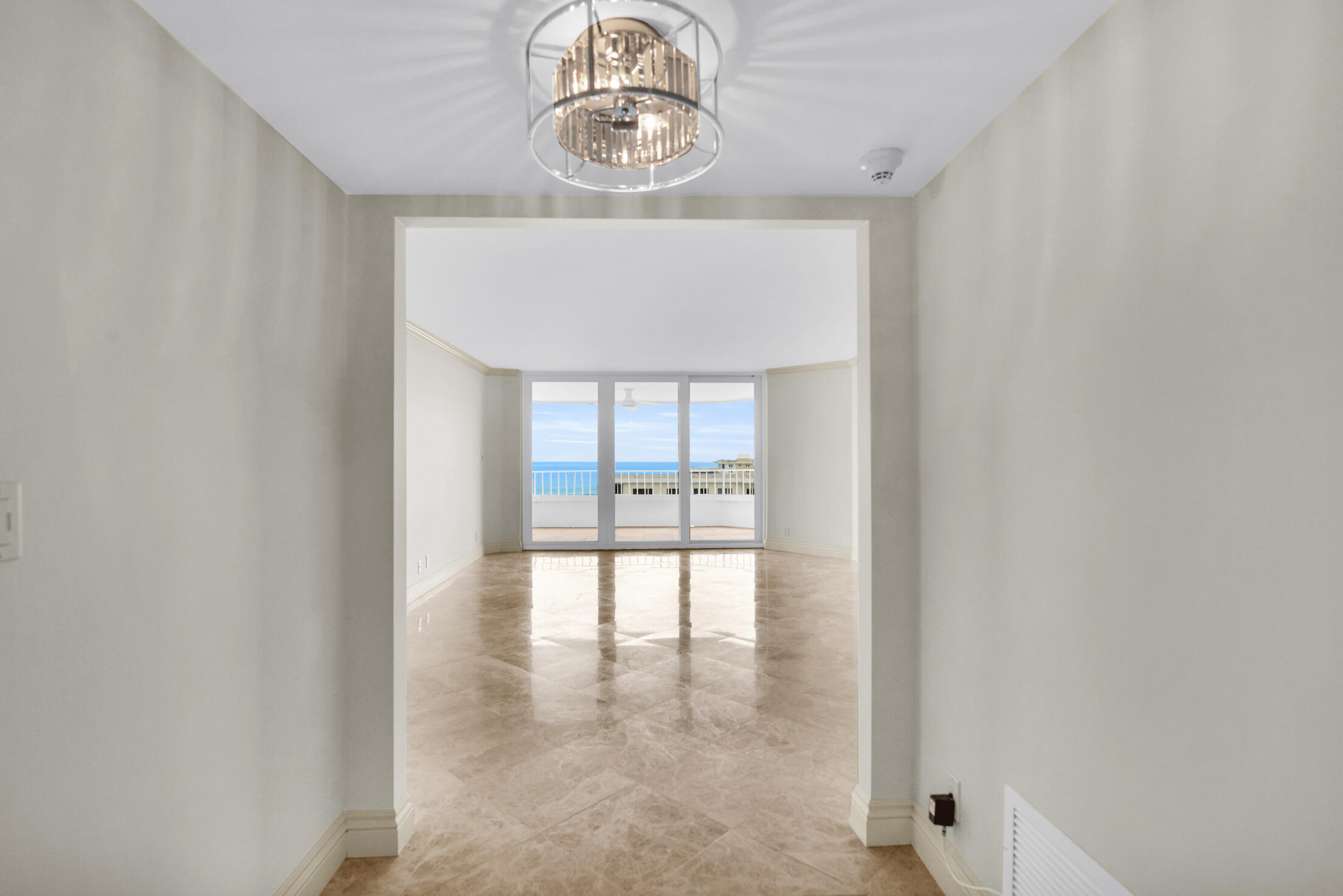 550 South Ocean Boulevard, Unit 2004 Boca Raton, FL 33432 - Photo 12 of 56 Entrance