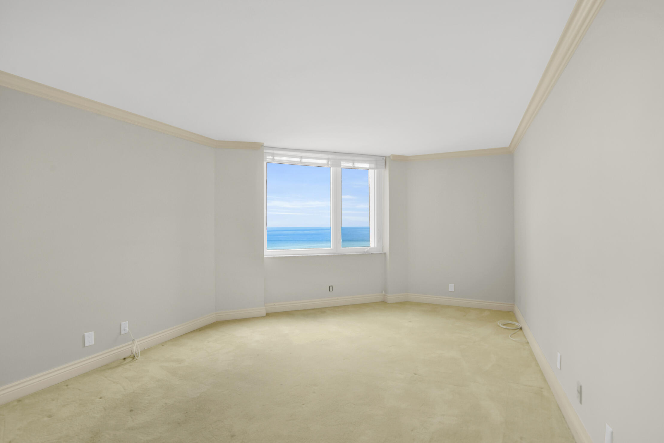 550 South Ocean Boulevard, Unit 2004 Boca Raton, FL 33432 - Photo 19 of 56 Main bedroom
