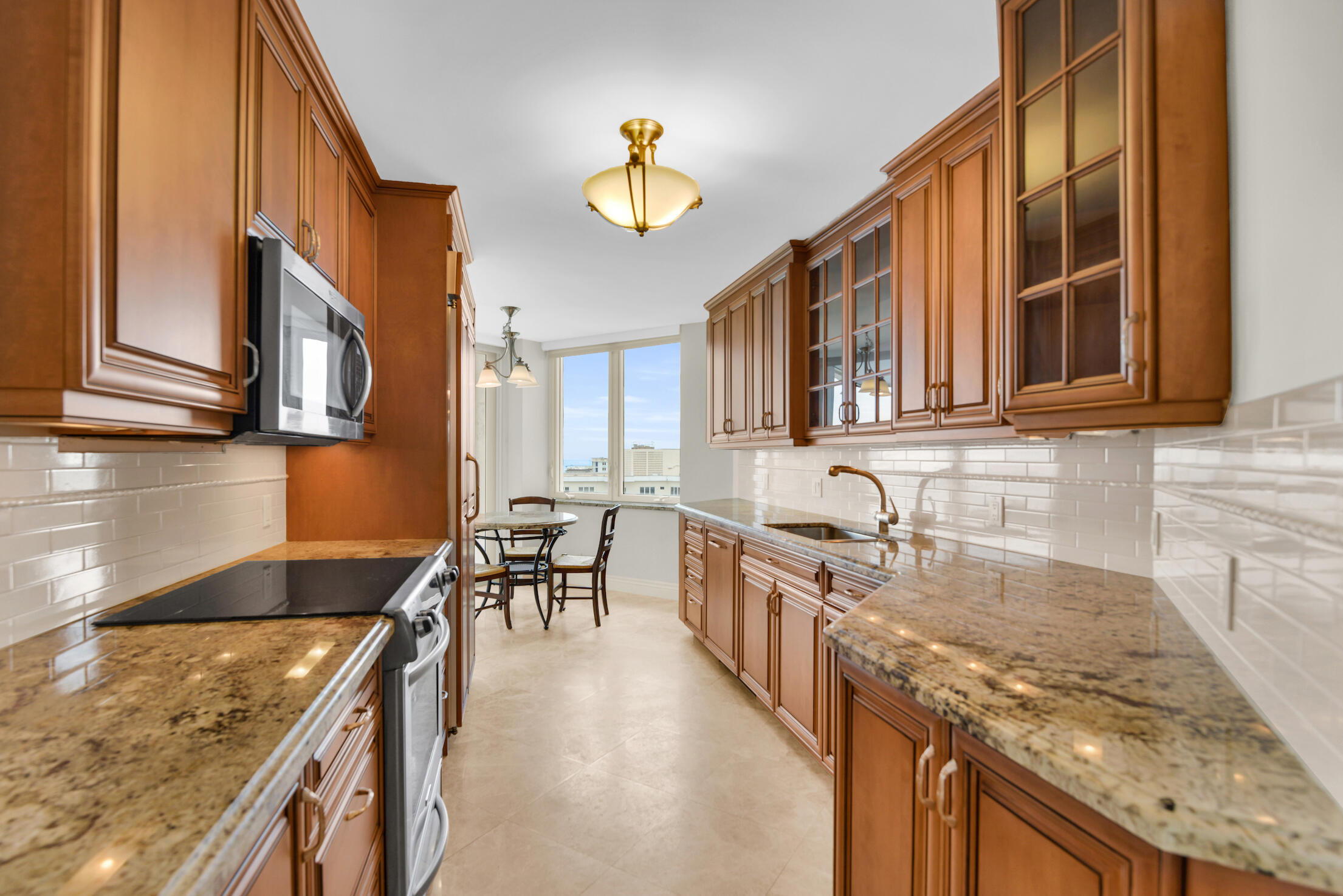 550 South Ocean Boulevard, Unit 2004 Boca Raton, FL 33432 - Photo 23 of 56 Kitchen