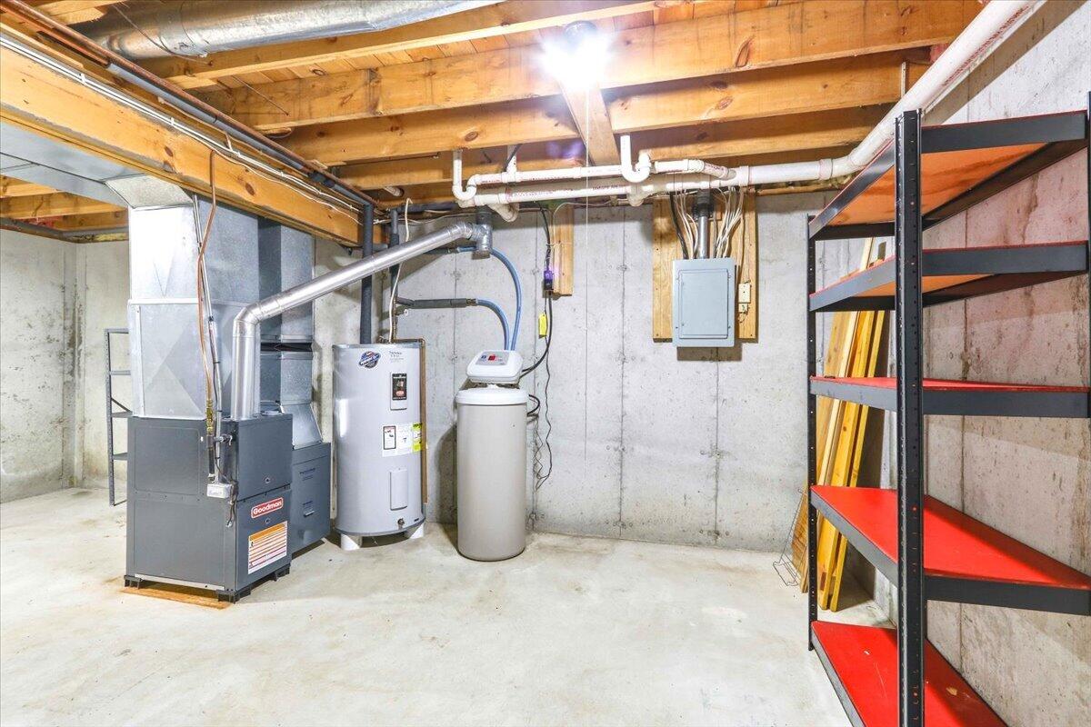 N9261 Perkins Road Farmington, WI 54644 - Photo 34 of 70 Basement