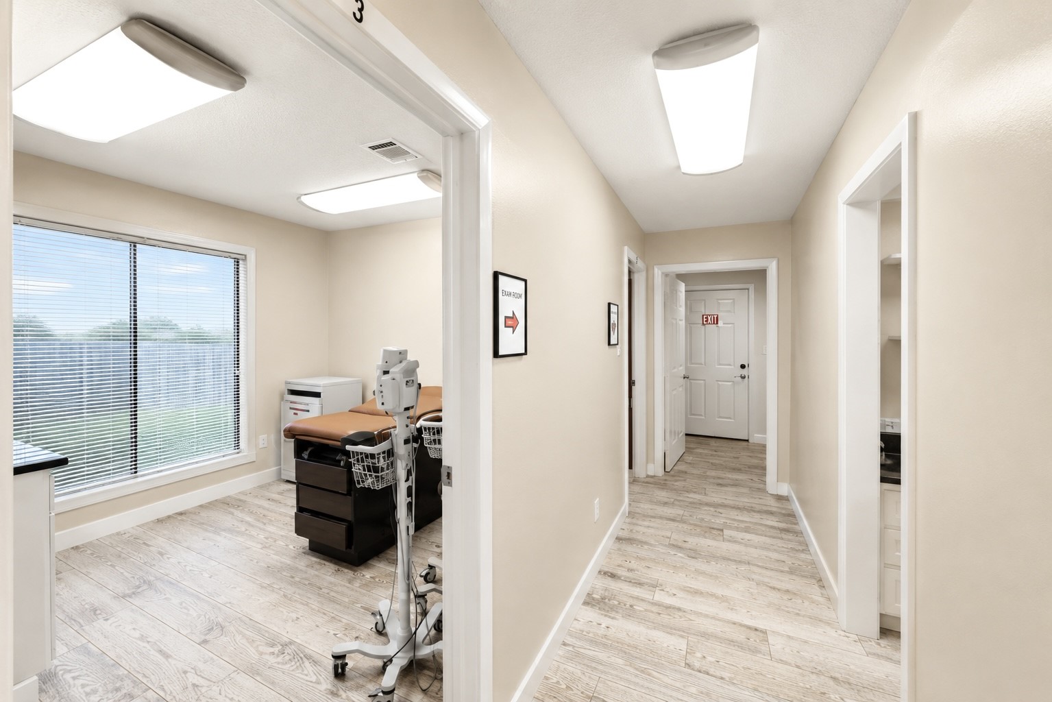 11111 Jones Road West, Unit 3 Houston, TX 77065 - Photo 3 of 7