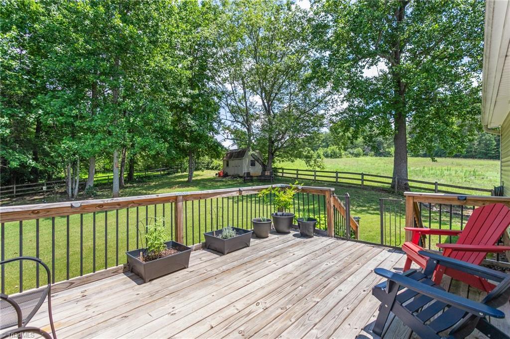 247 South Twin Hill Road Clemmons, NC 27012 - Photo 28 of 46