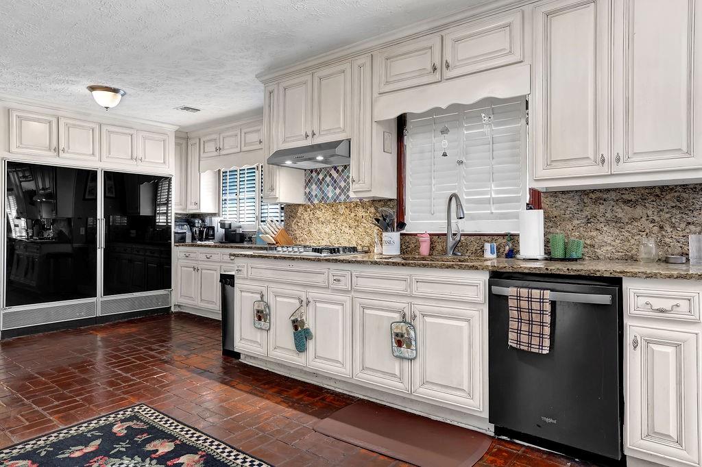 4340 Green Hill Road Gainesville, GA 30506 - Photo 7 of 63