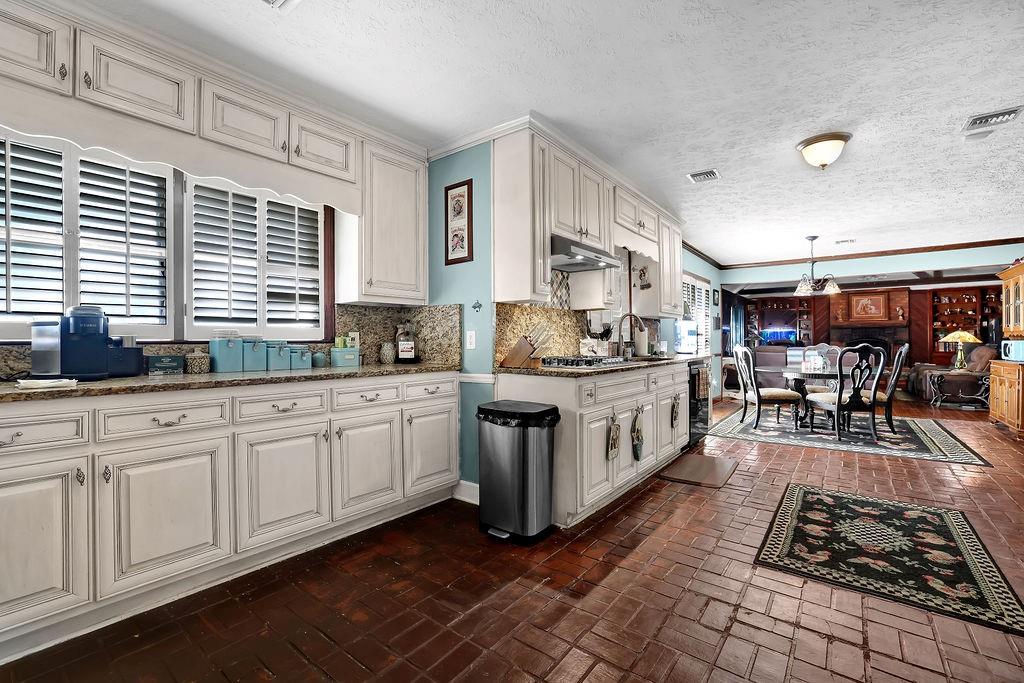 4340 Green Hill Road Gainesville, GA 30506 - Photo 9 of 63