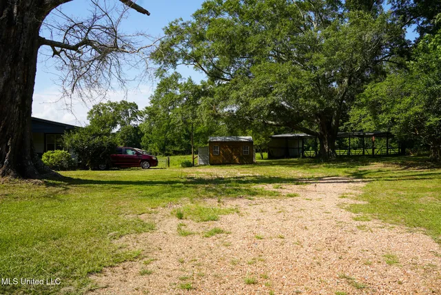 $389,000 | 3084 Tom Collins Road, Utica, MS 39175