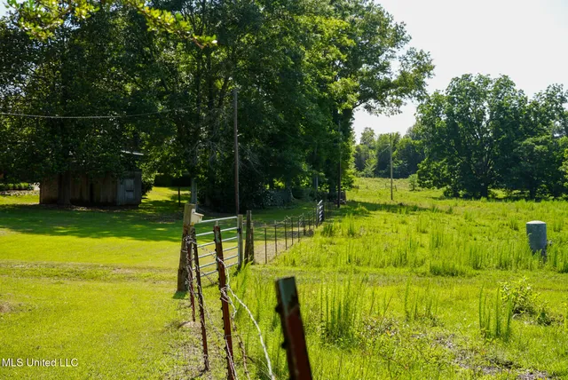 $389,000 | 3084 Tom Collins Road, Utica, MS 39175