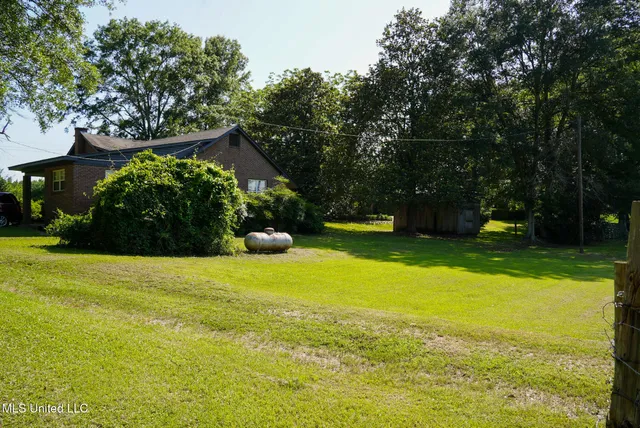 $389,000 | 3084 Tom Collins Road, Utica, MS 39175