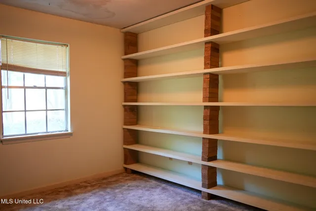 $389,000 | 3084 Tom Collins Road, Utica, MS 39175