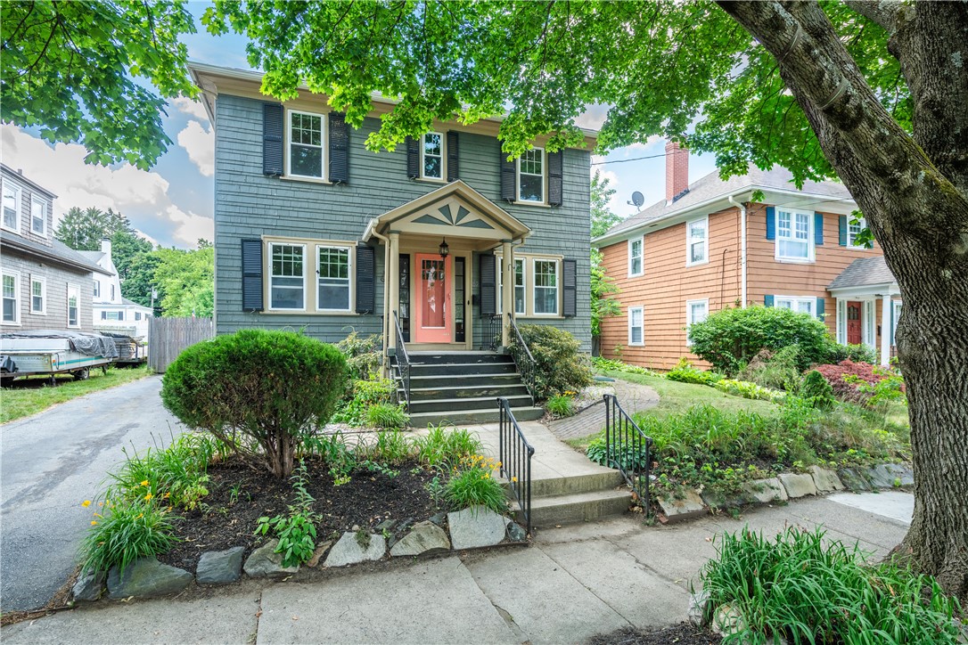 52 Forbes Street Providence, RI 02908 - Photo 2 of 40