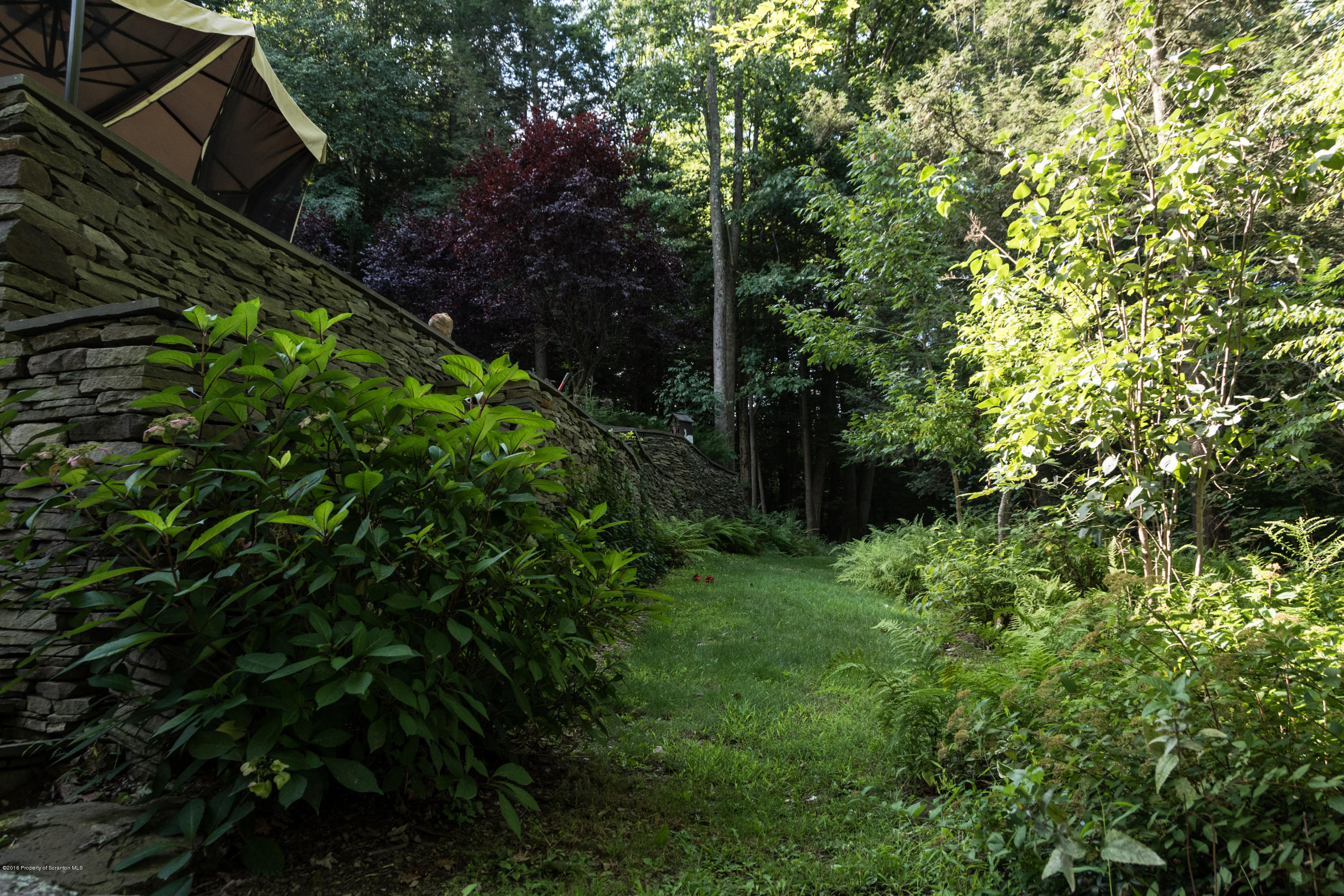 54 Eastwoods Road Tunkhannock, PA 18657 - Photo 8 of 64 Gallery Image 8