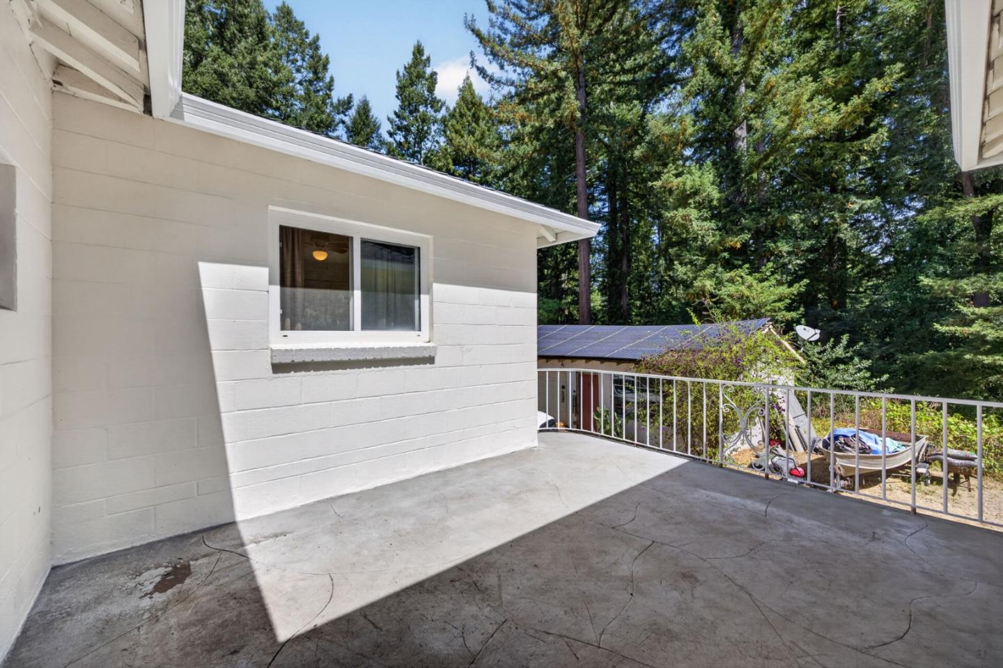 23889 Summit Road Los Gatos, CA 95033 - Photo 16 of 26 Gallery Image 16