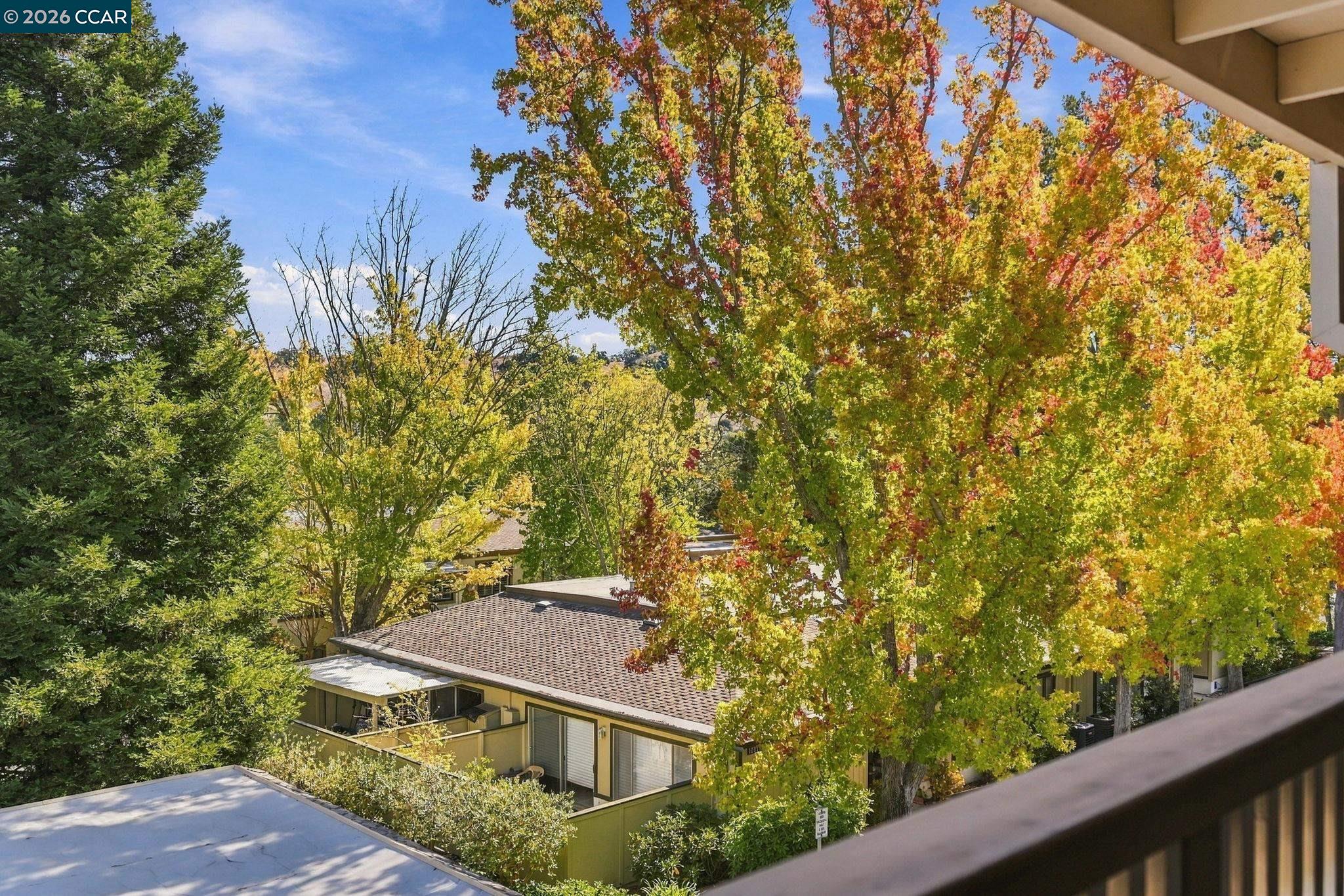 1209 Running Springs Road, Unit 5 Walnut Creek, CA 94595 - Photo 6 of 39 Gallery Image 6