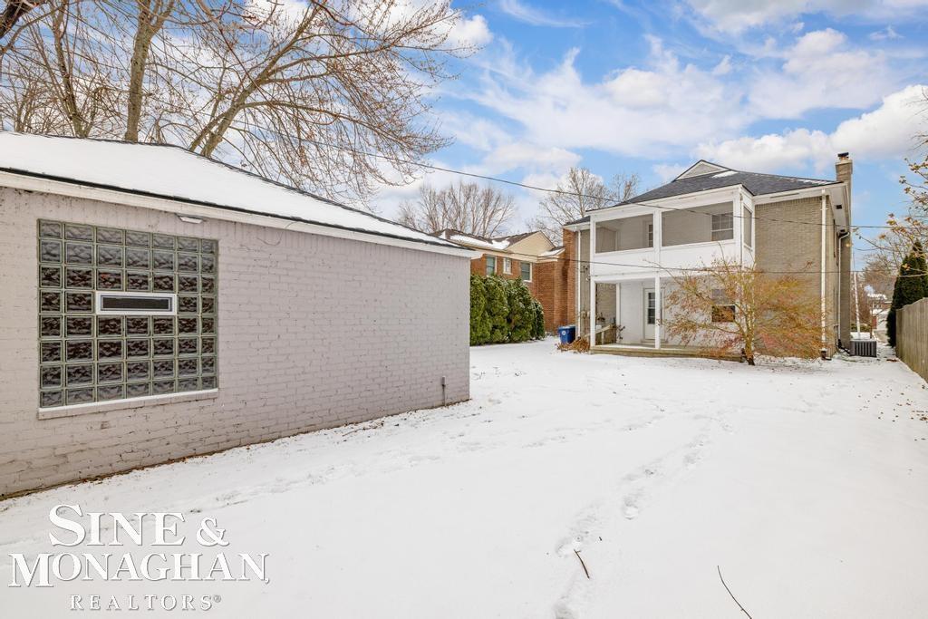 835 Harcourt Road Grosse Pointe, MI 48230 - Photo 39 of 41