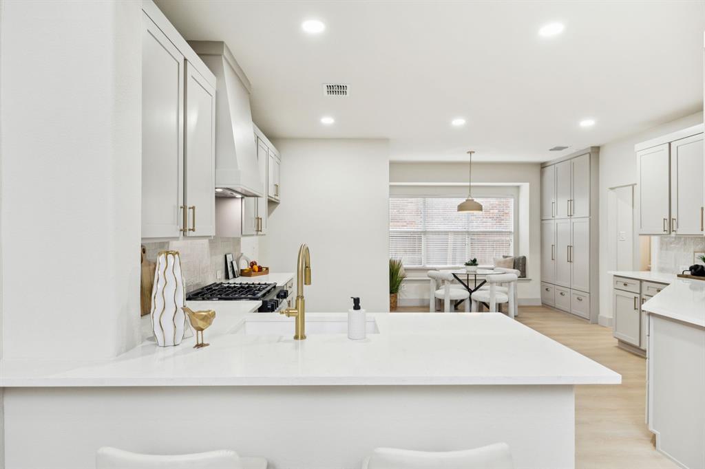 2437 Clear Field Drive Plano, TX 75025 - Photo 12 of 38 a living room with furniture