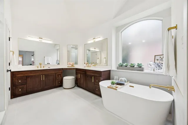 $800,000 | 2437 Clear Field Drive, Plano, TX 75025