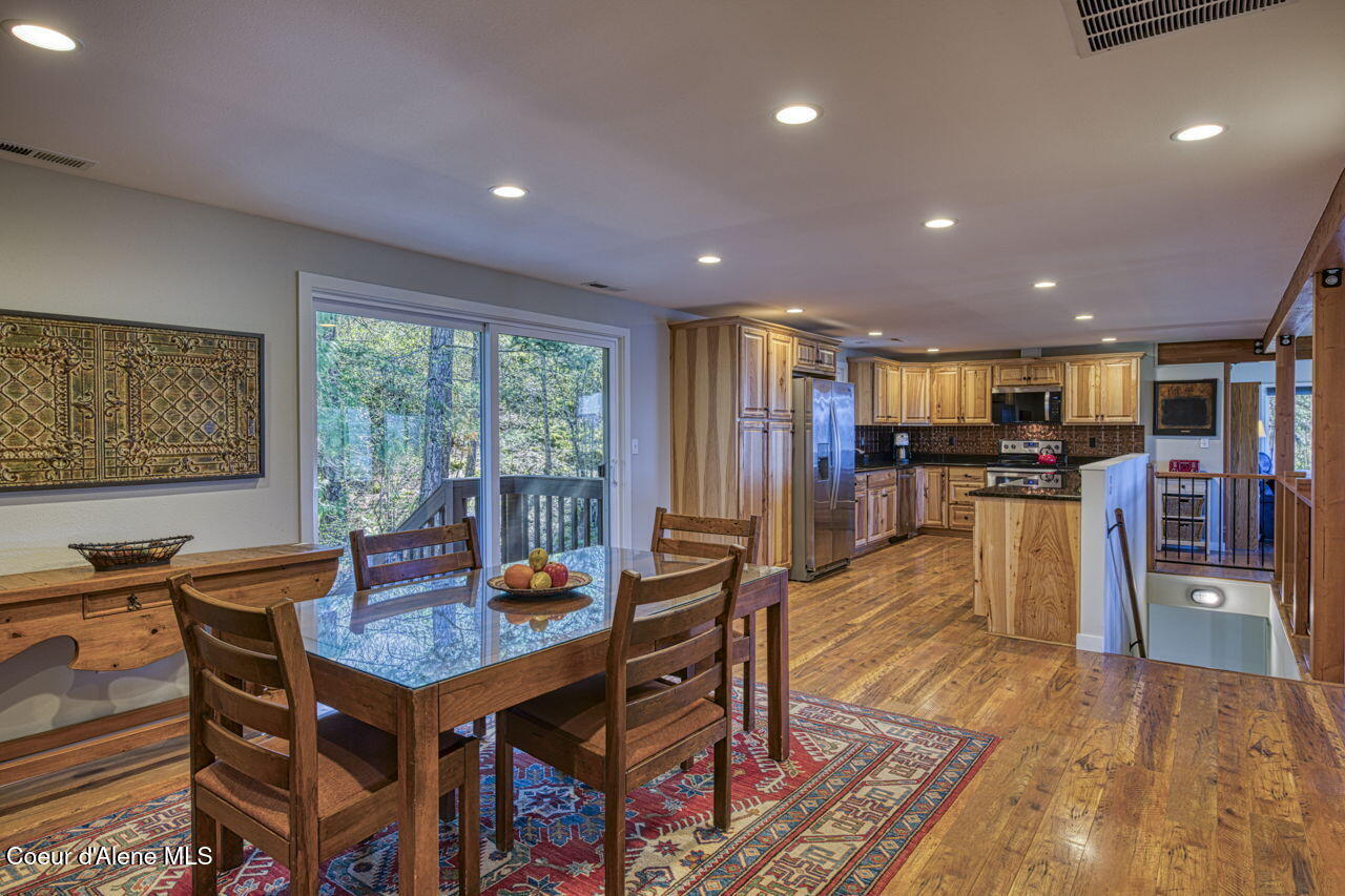 2310 Bottle Bay Road Sagle, ID 83860 - Photo 14 of 49 Dining