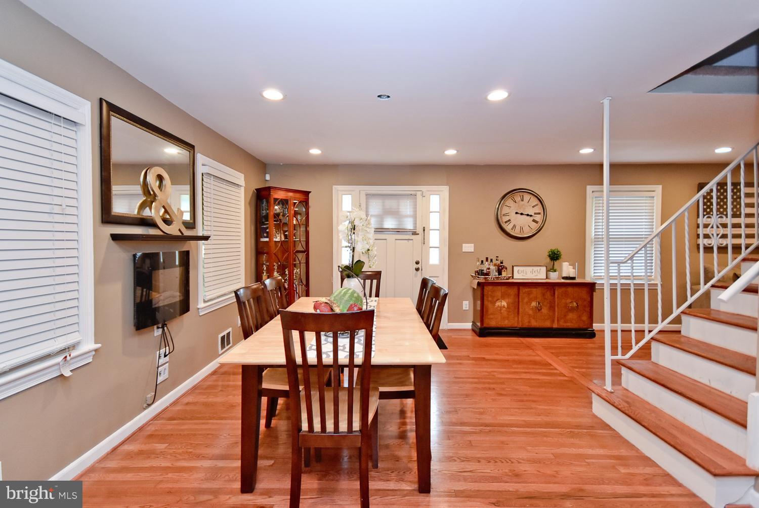 9339 Dubarry Avenue Lanham, MD 20706 - Photo 15 of 30 Interior (General)