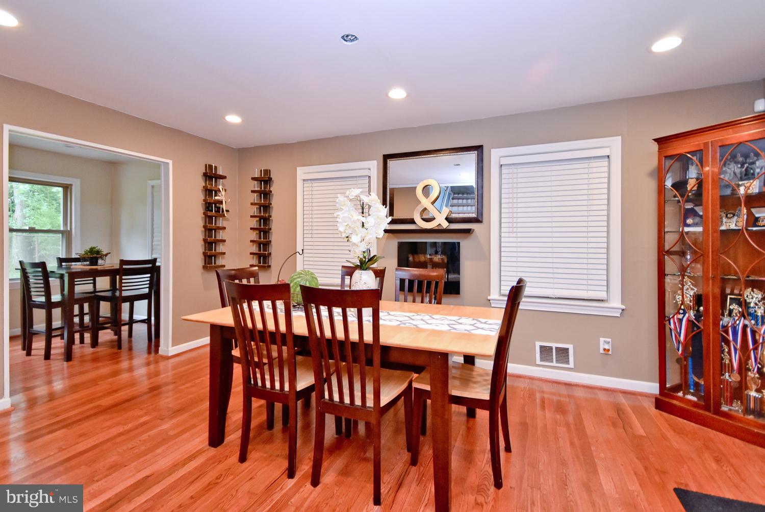 9339 Dubarry Avenue Lanham, MD 20706 - Photo 10 of 30 Interior (General)