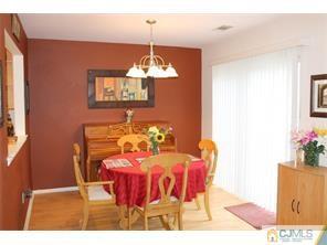 101 Woodbury Road Edison, NJ 08820 - Photo 4 of 5 Gallery Image 4