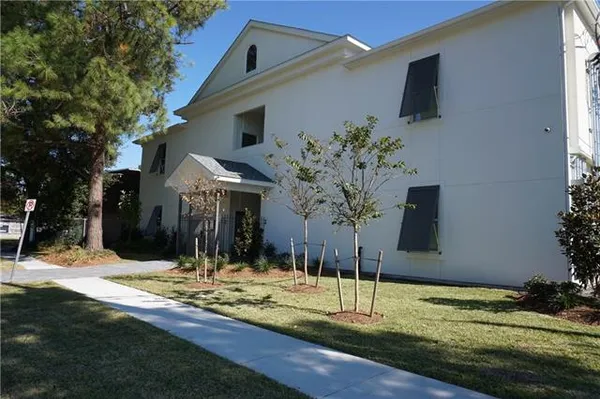 $1,465 | 505 Lake Avenue, Unit 3, Metairie, LA 70005